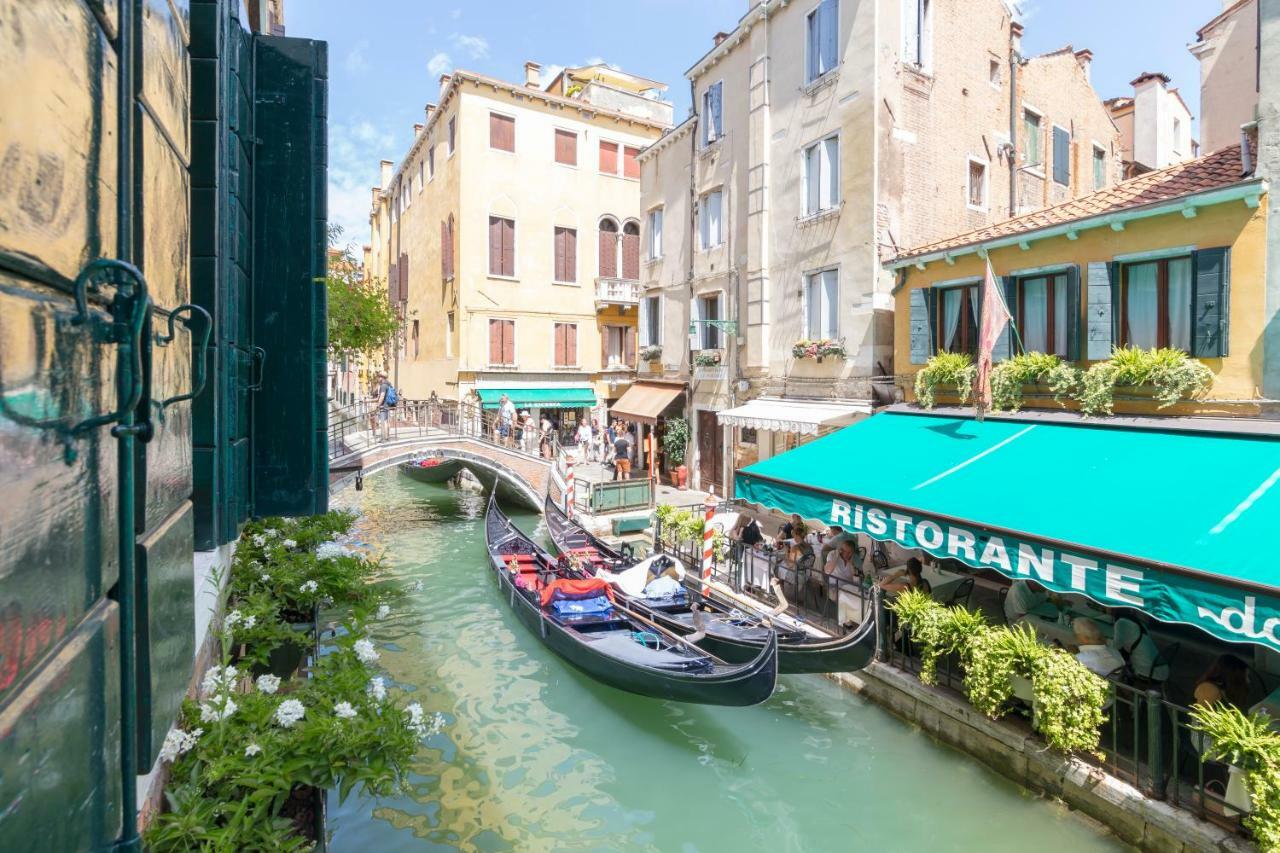 Residence Sanmarco Venesia Bagian luar foto