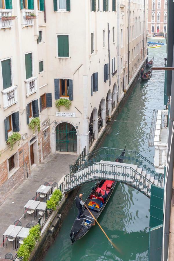 Residence Sanmarco Venesia Bagian luar foto